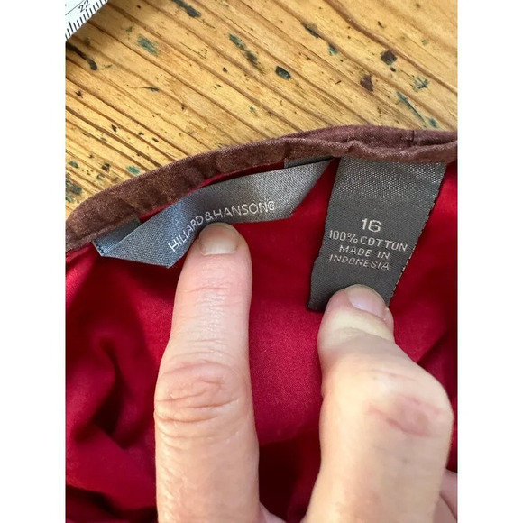 Hillard & Hanson Women's Red Skirt, red skirt, midi skirt, knee length skirt - Picture 4 of 6